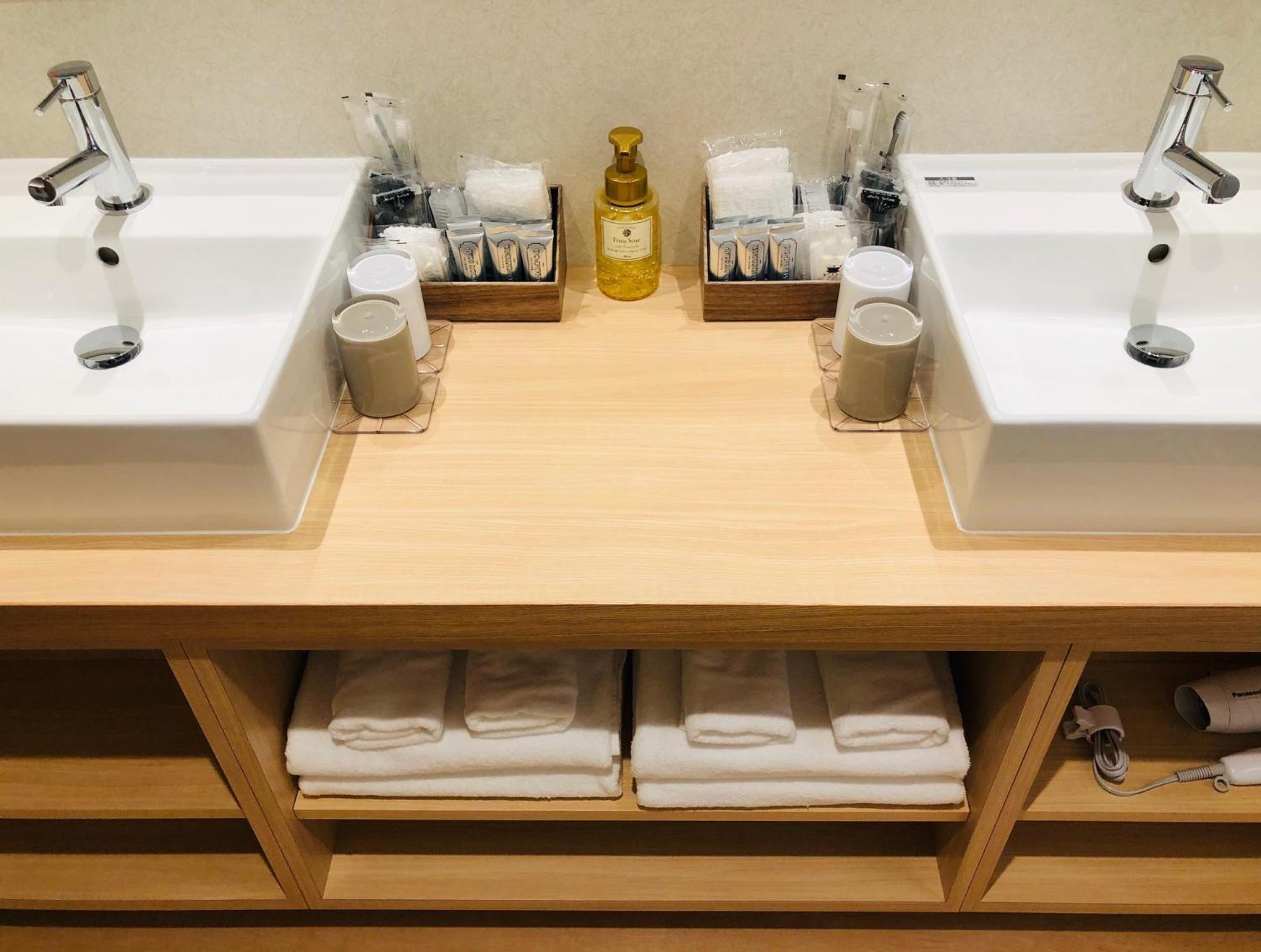 Henn Na Hotel Kanazawa Korimbo Екстер'єр фото